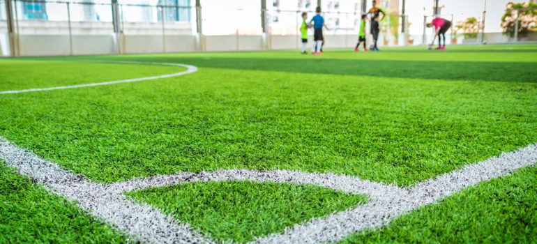 The Differences in Indoor and Outdoor Turf