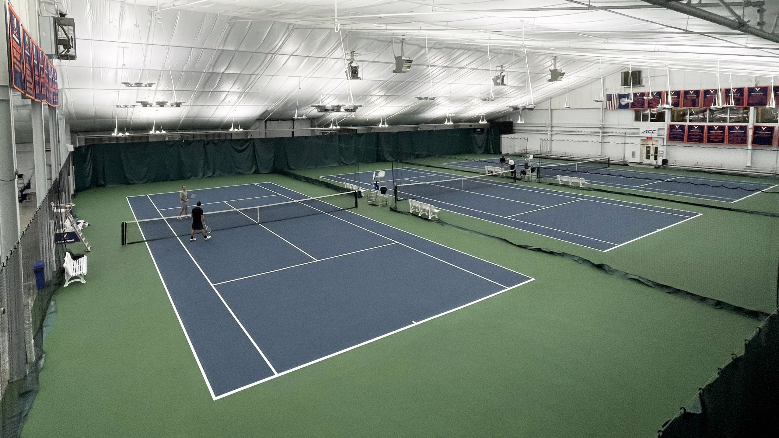 University of Virginia - Indoor Courts